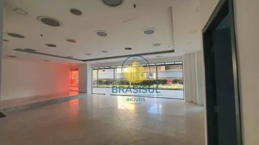 Ponto Comercial para venda ou aluguel, 218m² no Vila Olímpia, São Paulo