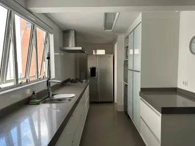 Apartamento com 2 Quartos para alugar, 90m² no Moema, São Paulo