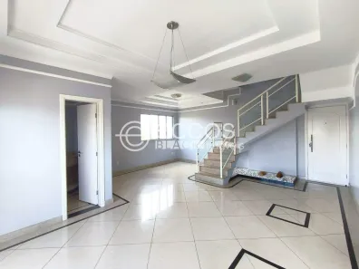 Cobertura com 3 Quartos para alugar, 211m² no Santa Mônica, Uberlândia