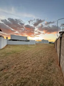Lote/Terreno à venda, 505m² no Jardim Sul, Uberlândia