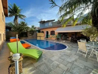 Sobrado com 7 Quartos à venda, 375m² no Lagoinha, Ubatuba