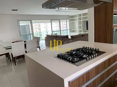 Apartamento com 3 Quartos para alugar, 212m² no Alphaville Centro Industrial e Empresarial/Alphaville., Barueri