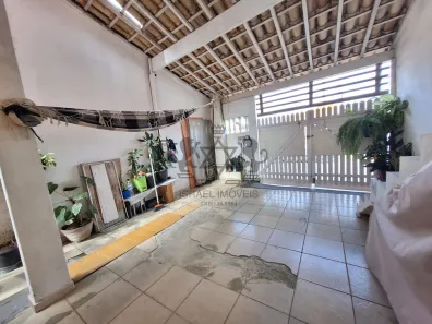 Sobrado com 3 Quartos à venda, 125m² no Travessão, Caraguatatuba