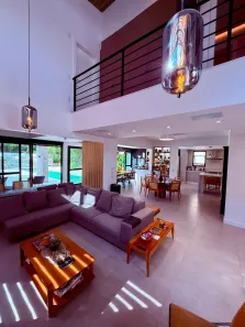 Casa de Condomínio com 4 Quartos à venda, 500m² no Cacupé, Florianópolis