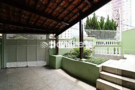 Casa com 2 Quartos para alugar, 135m² no Vila Bastos, Santo André