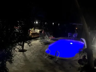Casa de Condomínio com 4 Quartos à venda, 350m² no Caraguatá, Mairiporã