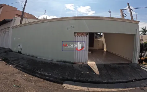 Casa com 3 Quartos para alugar, 134m² no Vila Champagnat, Franca