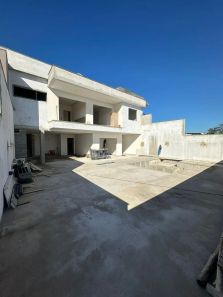 Casa com 3 Quartos à venda, 300m² no Lagoa, Macaé
