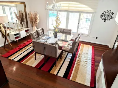 Casa com 3 Quartos à venda, 546m² no Jardim Itu, Porto Alegre