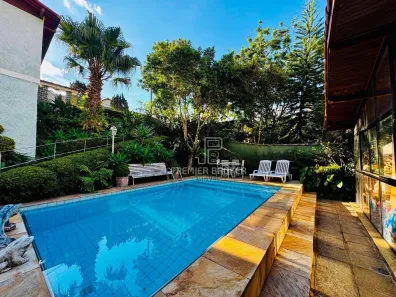 Casa com 3 Quartos à venda, 220m² no Jardim Cascata, Teresópolis