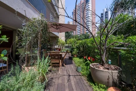 Apartamento com 3 Quartos à venda, 250m² no Vila Suzana, São Paulo