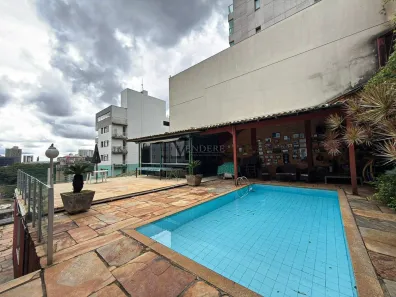 Casa com 6 Quartos à venda, 550m² no Santa Lúcia, Belo Horizonte