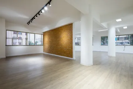 Ponto Comercial com 2 Quartos para alugar, 93m² no República, São Paulo