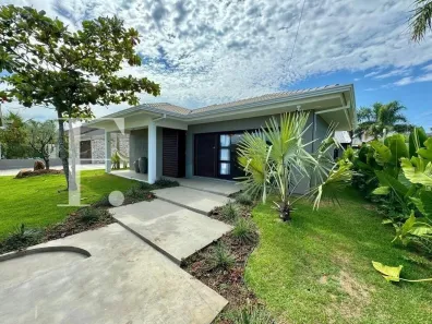 Casa com 5 Quartos à venda, 190m² no XANGRI-LÁ, Xangri-lá