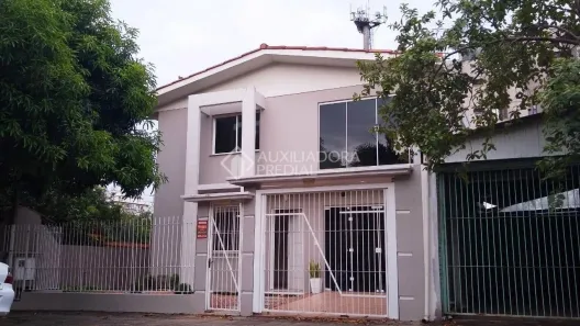 Casa com 3 Quartos à venda, 200m² no Rio Branco, Novo Hamburgo