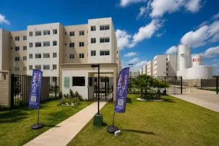 Apartamento com 2 Quartos para alugar, 43m² no Lagoa Redonda, Fortaleza