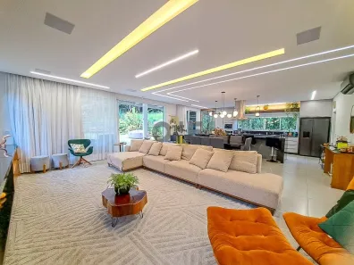 Casa de Condomínio com 5 Quartos à venda, 400m² no Paisagem Renoir, Cotia