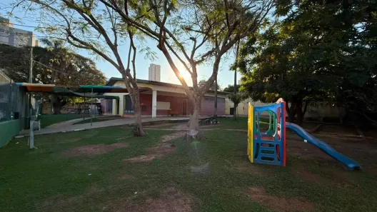 Lote/Terreno à venda, 401m² no Vila Vianelo, Jundiaí
