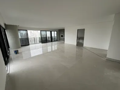 Apartamento com 4 Quartos à venda, 240m² no Jardim Goiás, Goiânia