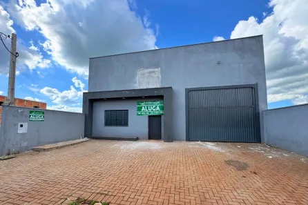 Galpão/Depósito/Armazém para alugar, 405m² no Núcleo Habitacional Papa João Paulo I, Apucarana