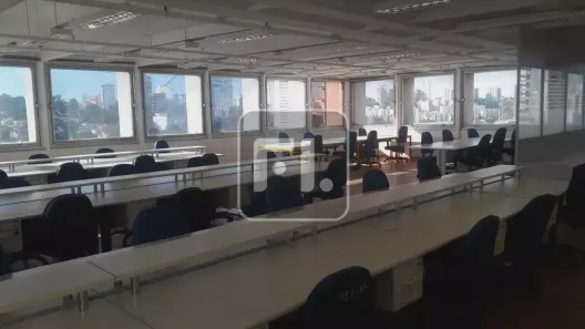 Sala Comercial para alugar, 424m² no Vila Olímpia, São Paulo