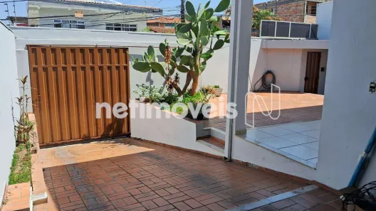 Casa com 4 Quartos à venda, 170m² no Parque Turistas, Contagem