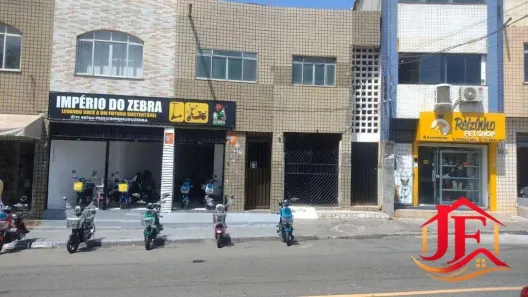 Prédio Comercial para venda ou aluguel, 350m² no Imbuí, Salvador