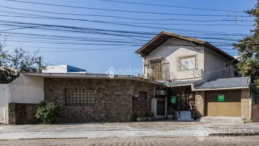 Casa com 3 Quartos à venda, 190m² no Auxiliadora, Porto Alegre