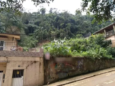 Lote/Terreno à venda, 100m² no Castelanea, Petrópolis