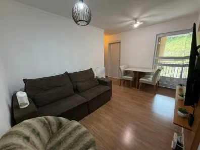 Apartamento com 2 Quartos à venda, 49m² no Pimenteiras, Teresópolis