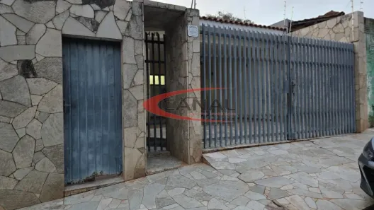 Casa com 5 Quartos para venda ou aluguel, 250m² no Vila Cordeiro, Bauru