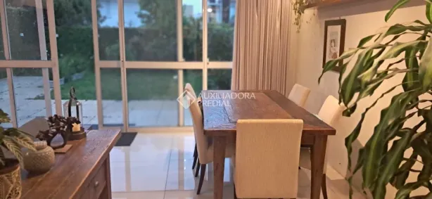 Casa de Condomínio com 3 Quartos à venda, 155m² no Lomba do Pinheiro, Porto Alegre