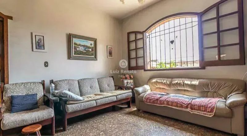Casa com 3 quartos — Palmares, Belo Horizonte