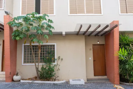 Casa de Condomínio com 3 Quartos à venda, 114m² no Parque Amazônia, Goiânia