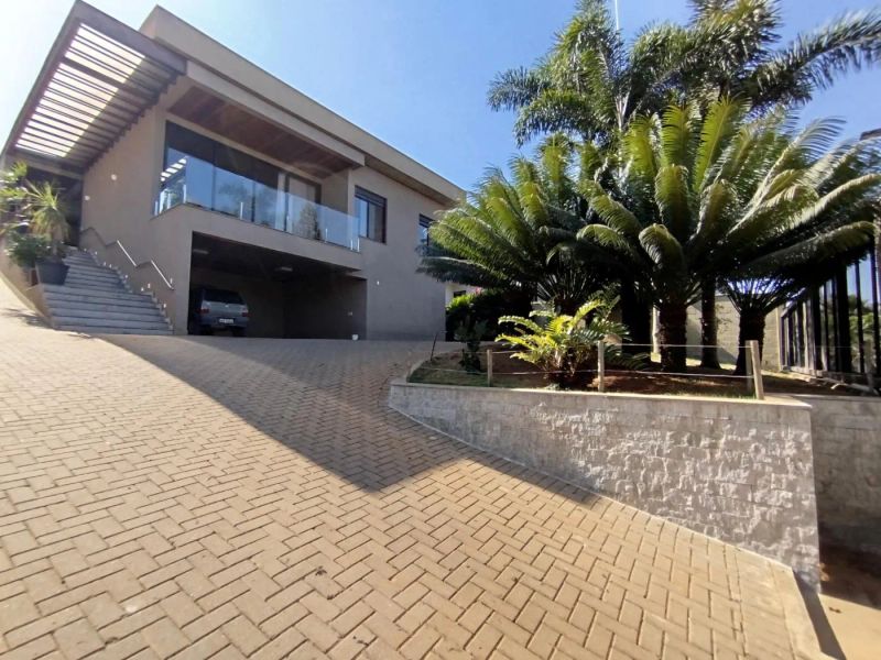 Casa com 4 quartos — Garças, Belo Horizonte