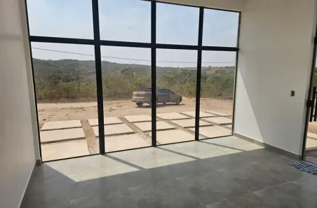 Casa de Condomínio com 3 Quartos à venda, 1000m² no Setor Campinas, Goiânia