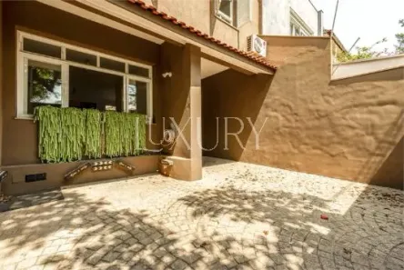 Casa com 3 Quartos à venda, 158m² no Vila Nova Conceição, São Paulo