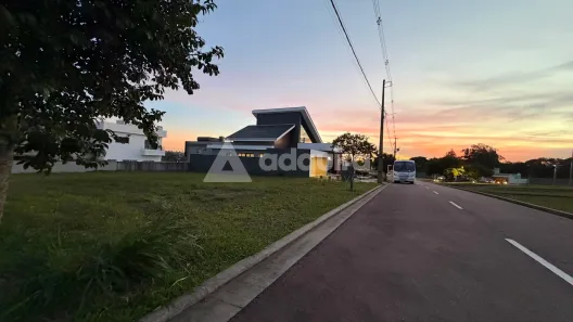 Lote/Terreno à venda, 600m² no Jardim Carvalho, Ponta Grossa