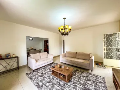 Casa de Condomínio com 3 Quartos à venda, 185m² no Itaipu, Niterói
