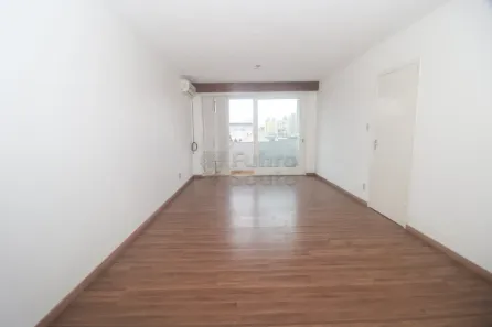 Apartamento com 2 Quartos para alugar, 99m² no Centro, Pelotas
