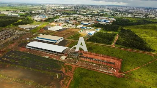 Galpão/Depósito/Armazém para alugar, 27000m² no Distrito Industrial, Uberlândia
