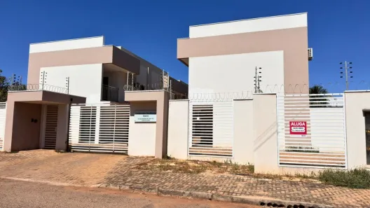 Sobrado com 2 Quartos para alugar, 70m² no Plano Diretor Sul, Palmas