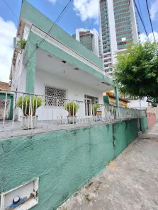 Casa com 3 Quartos para alugar, 250m² no Fátima, Fortaleza