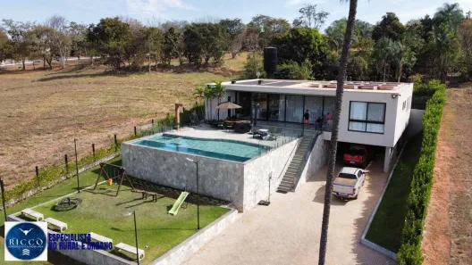 Fazenda/Sítio com 4 Quartos à venda, 2000m² no Vila Grimpas, Hidrolândia