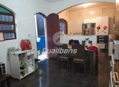 Sobrado com 2 Quartos à venda, 128m² no Parque das Américas, Mauá