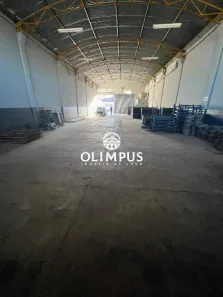 Imóvel Comercial para alugar, 450m² no Presidente Roosevelt, Uberlândia