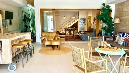 Casa com 4 Quartos para venda ou aluguel, 237m² no Barra da Tijuca, Rio de Janeiro