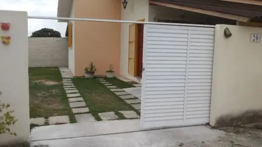 Casa com 3 Quartos à venda, 60m² no Fazendinha, Araruama