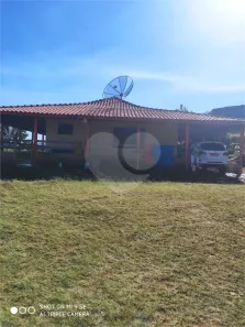 Fazenda/Sítio com 3 Quartos à venda, 168000m² no Centro, Munhoz
