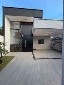 Casa com 3 Quartos à venda, 200m² no Tarumã, Manaus